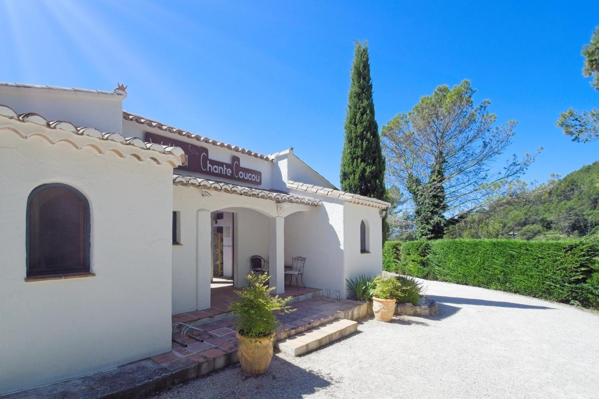 B&B Villa Chante Coucou フォンテーヌ・ド・ボークリューズ エクステリア 写真